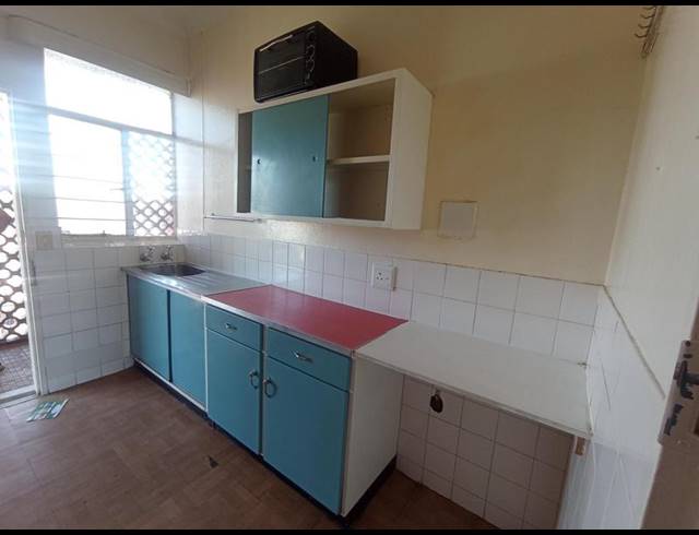 0 BEDROOM PROPERTY TO RENT IN FLORIDA LAKE